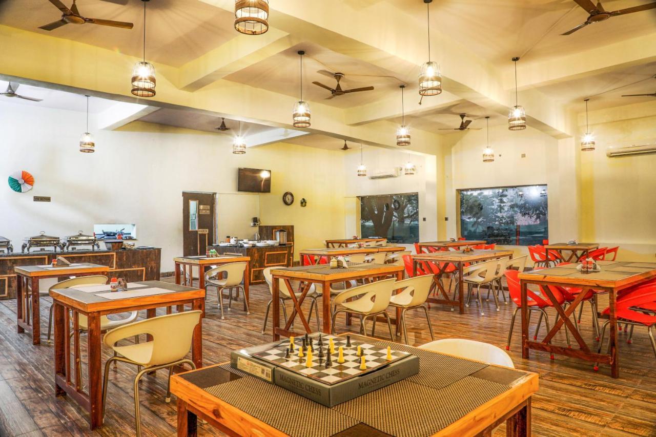 Wanderlust Corbett Resort Garjia Esterno foto