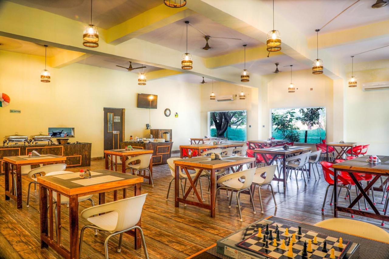 Wanderlust Corbett Resort Garjia Esterno foto